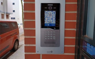 Fermax Manises: instalación de videoportero Fermax en C/ Puig